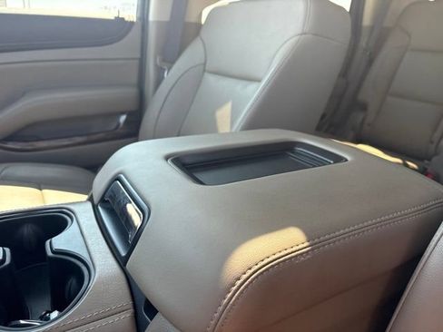 Used 2018 GMC Yukon SLT w/ Open Road Package RWD image 29