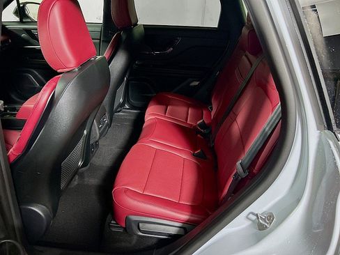 New 2025 Lincoln Corsair Reserve image 23