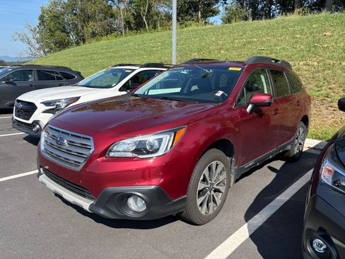 Used 2017 Subaru Outback 2.5i Limited AWD/4WD image 3