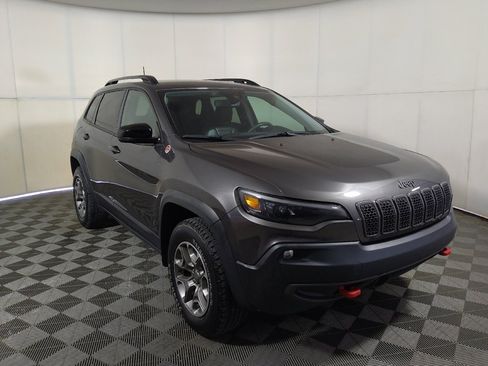 Used 2022 Jeep Cherokee Trailhawk w/ Sound & Nav Group AWD/4WD image 11