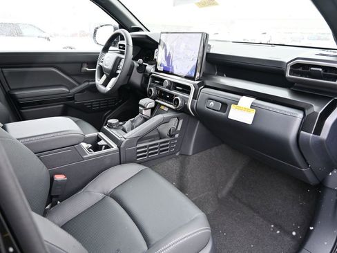 New 2026 Toyota 4Runner Limited image 16