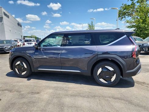 New 2026 Kia EV9 Light image 7