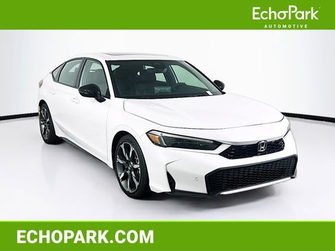 Used 2025 Honda Civic Sport Touring image 1