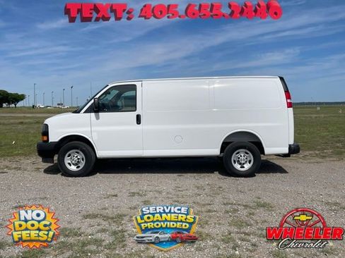 New 2026 Chevrolet Express 3500 w/ Driver Convenience Package RWD image 4