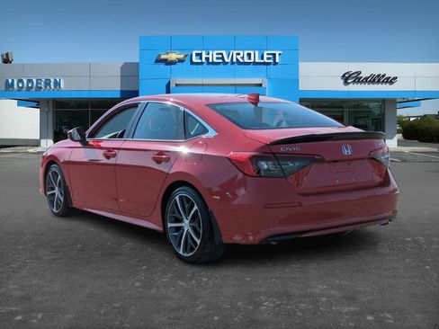 Used 2023 Honda Civic Touring image 7