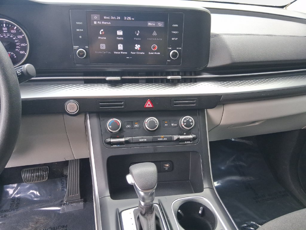 Used 2022 Kia Carnival LX FWD image 22