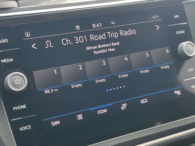 Certified 2023 Volkswagen Tiguan SE R-Line FWD image 26