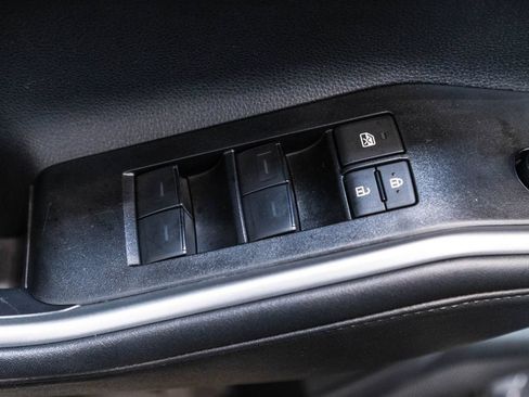 Certified 2025 Toyota Highlander LE AWD/4WD image 20