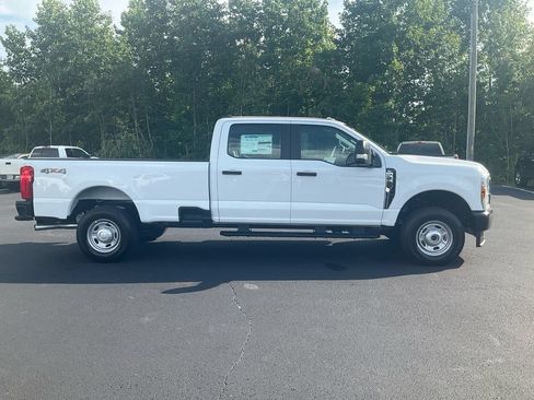 New 2026 Ford F250 XL AWD/4WD image 4