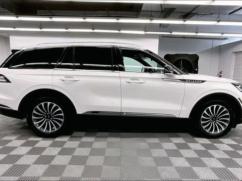 Used 2023 Lincoln Aviator Reserve w/ Equipment Group 201A AWD/4WD image 14