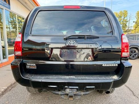 Used 2006 Toyota 4Runner SR5 image 6