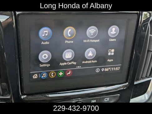 Used 2021 Chevrolet Traverse LT FWD image 25