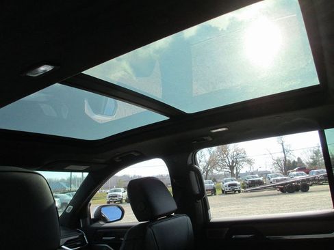 New 2026 GMC Acadia Denali Ultimate image 14