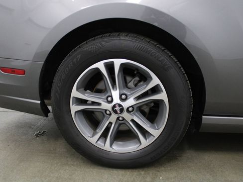 Used 2014 Ford Mustang Premium RWD image 5
