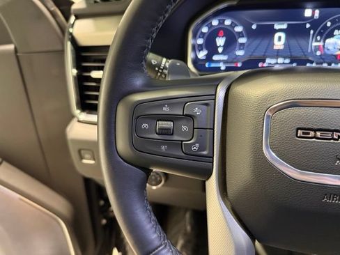 Used 2023 GMC Sierra 1500 Denali AWD/4WD image 17
