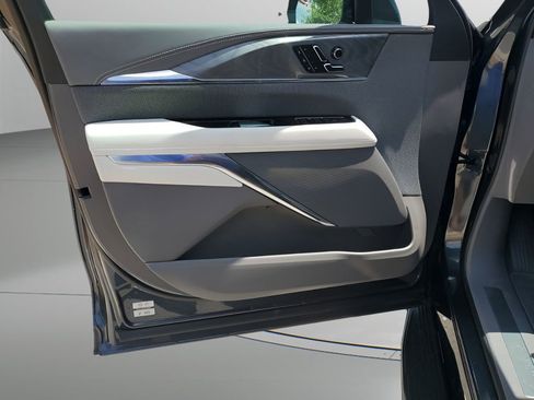 New 2026 Cadillac Escalade IQ Luxury 1 image 28