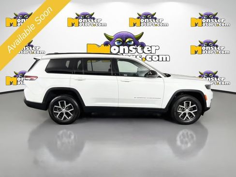 Used 2024 Jeep Grand Cherokee L Limited AWD/4WD image 4