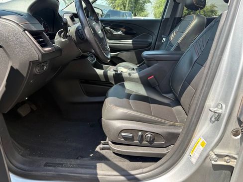 Used 2022 GMC Terrain AT4 w/ LPO, Cargo Package AWD/4WD image 8