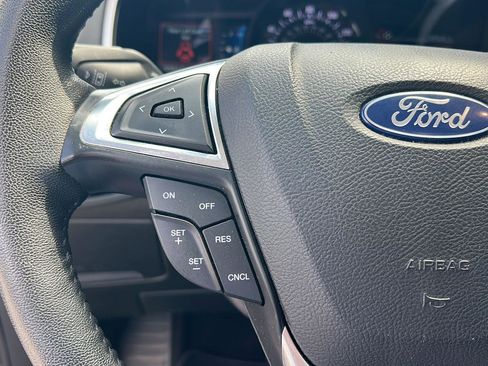 Used 2019 Ford Edge SEL w/ Equipment Group 201A image 21
