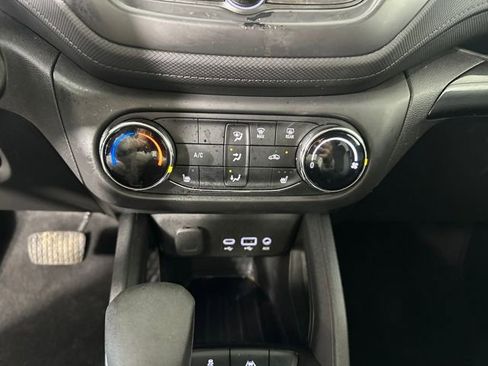 Used 2023 Chevrolet TrailBlazer LT image 23