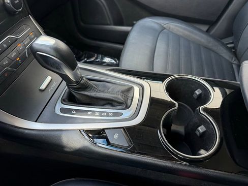 Used 2017 Ford Edge SEL w/ Equipment Group 201A image 26