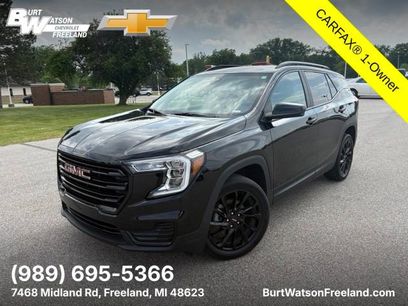 Used 2024 GMC Terrain SLE w/ Driver Convenience Package