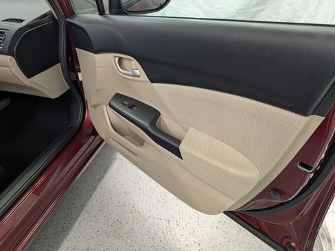 Used 2013 Honda Civic LX image 37
