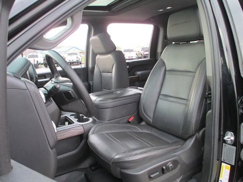 Used 2021 GMC Sierra 2500 Denali w/ Denali Ultimate Package image 24
