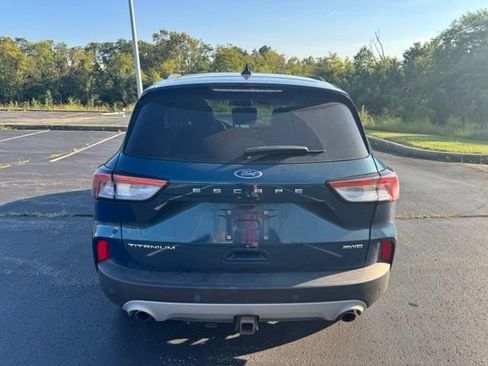 Used 2020 Ford Escape Titanium AWD/4WD image 4