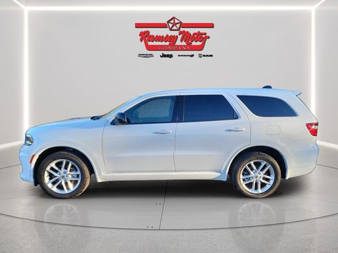 Used 2024 Dodge Durango GT AWD/4WD image 2