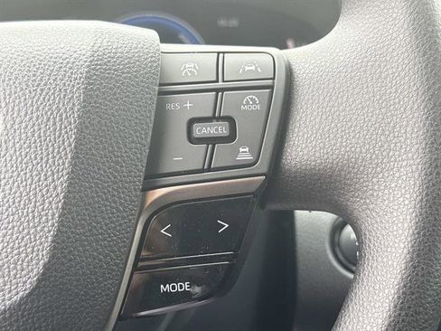 Used 2025 Toyota Camry LE w/ Convenience Package FWD image 24