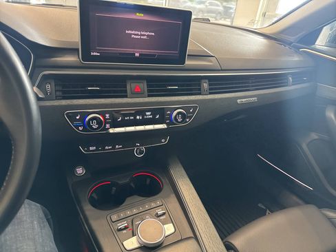 Used 2017 Audi A4 2.0T Prestige w/ Prestige Package AWD/4WD image 25