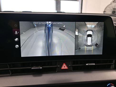 Certified 2023 Kia Sportage SX image 22