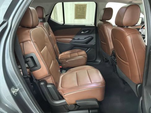 Used 2021 Chevrolet Traverse High Country AWD/4WD image 26