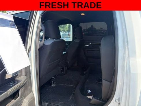 Used 2024 RAM 2500 Big Horn AWD/4WD image 9
