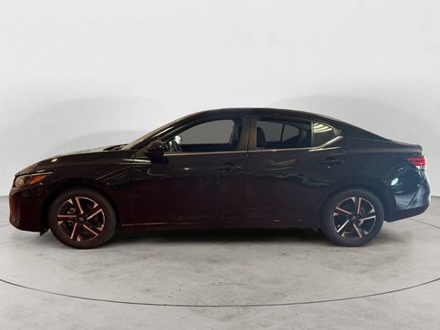 Used 2025 Nissan Sentra SV FWD image 6