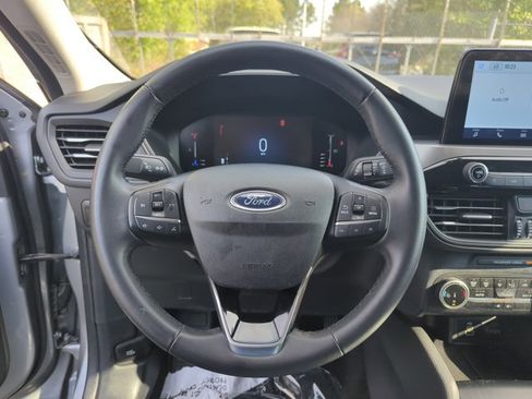 Used 2024 Ford Escape Active image 11