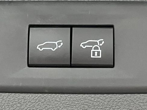 Certified 2024 Toyota Grand Highlander AWD image 14