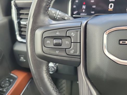 Used 2024 GMC Sierra 3500 Denali Ultimate image 19