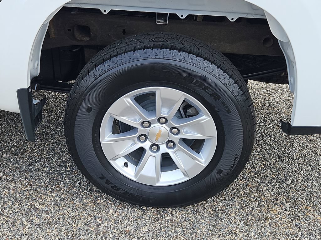 Certified 2025 Chevrolet Silverado 1500 LT AWD/4WD image 8