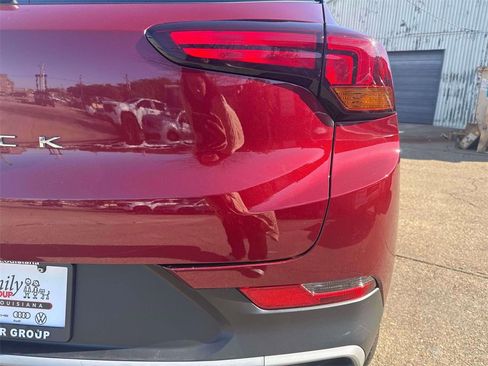 Used 2024 Buick Encore GX Preferred image 8