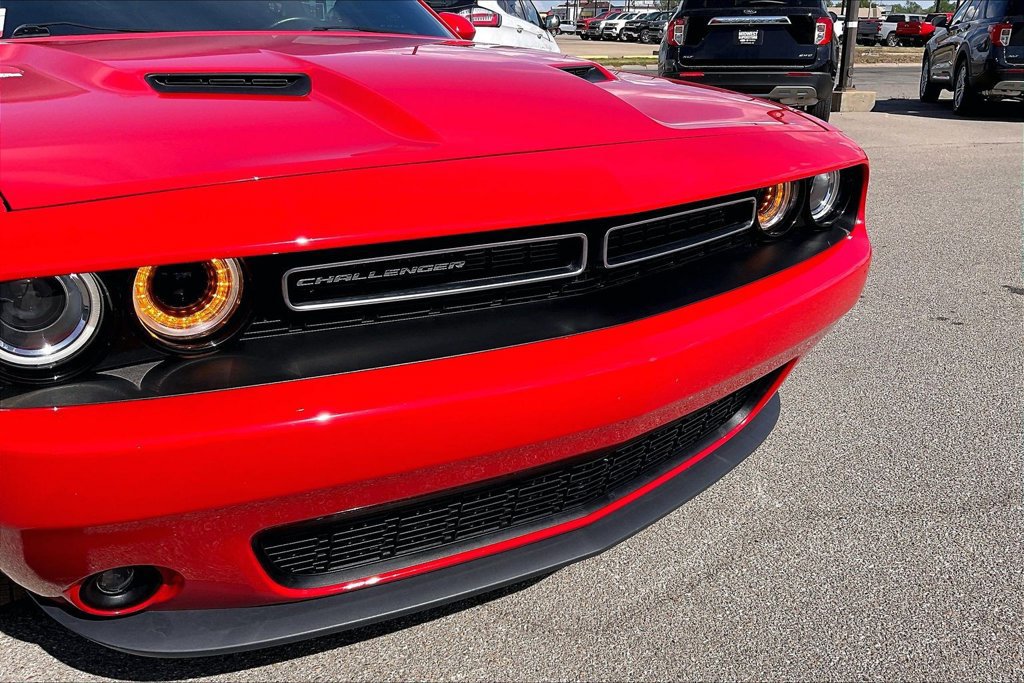 Used 2017 Dodge Challenger SXT Plus RWD image 26