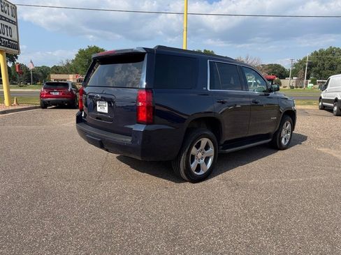 Used 2019 Chevrolet Tahoe LT w/ Luxury Package AWD/4WD image 4