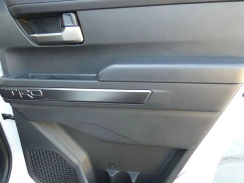 Used 2025 Toyota Tacoma TRD Sport image 44