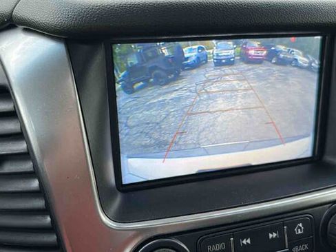 Used 2019 Chevrolet Suburban Premier image 33