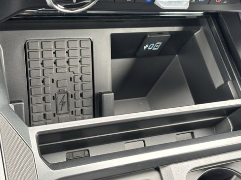 New 2026 Ford F350 Lariat w/ Chrome Package image 22