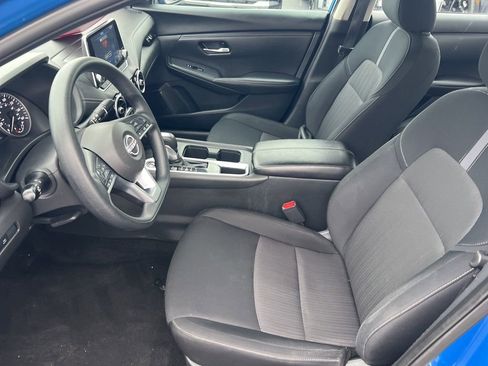 Certified 2024 Nissan Sentra SV image 4