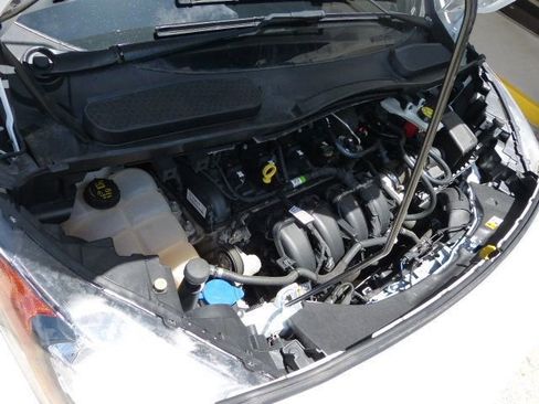 Used 2022 Ford Transit Connect XLT FWD image 11