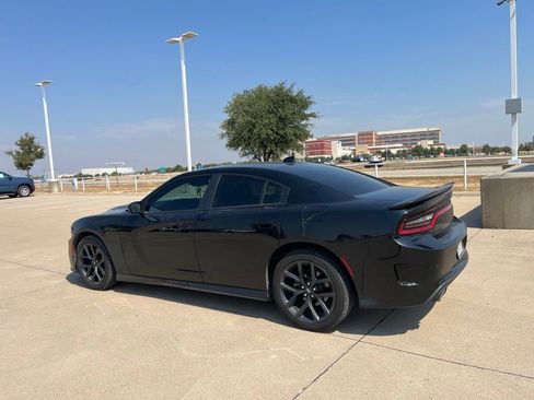 Used 2022 Dodge Charger R/T w/ Blacktop Package RWD image 4