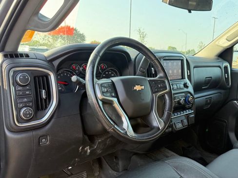 Used 2019 Chevrolet Silverado 1500 LT w/ All-Star Edition AWD/4WD image 10